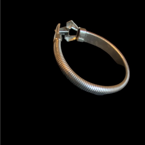 Signed Coro Vintage Pegasus Silver Choker and bracelet - Picture 6 of 12